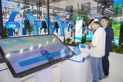 中煤科工集團攜多款創(chuàng)新產(chǎn)品亮相第三屆國際礦業(yè)裝備與技術(shù)展覽會，引領(lǐng)礦業(yè)技術(shù)新篇章